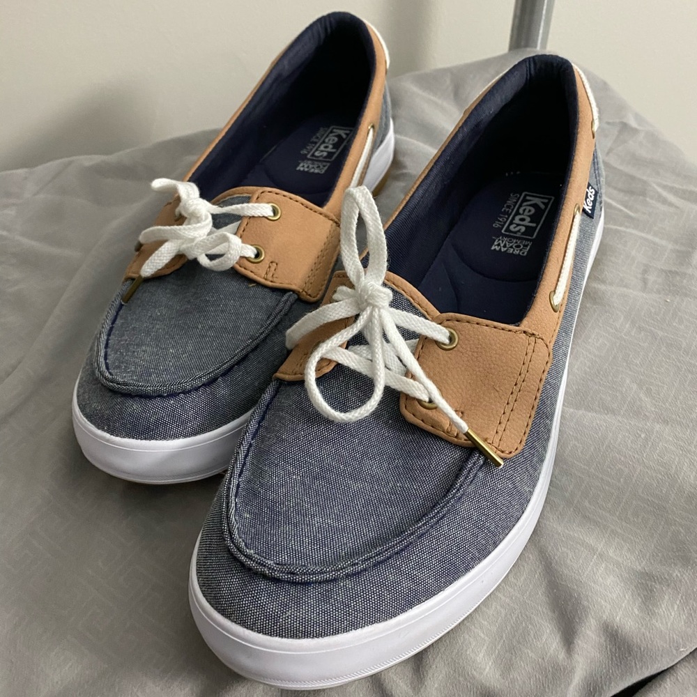 Keds boat shoes